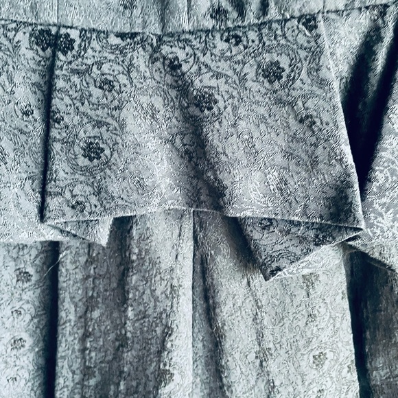 SOLD
Designer Black jacquard fabric textured Mini dress. Size 8 - Picture 2 of 4